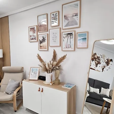 Апартаменты Casa Dorsya - Near The Beach, Torrevieja, Spain *