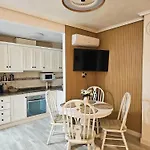Casa Dorsya - Near The Beach, Torrevieja, Spain *
